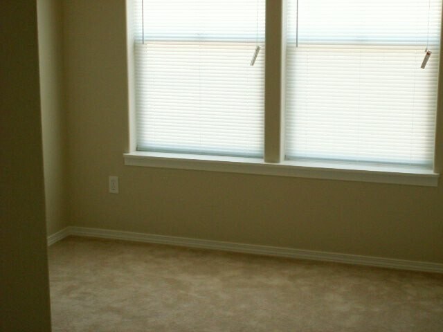 Gorgeous Single Family home in great condition with private patio at unbeatable Price! - Coming ... - Gorgeous Single Family home in great condition with private patio at unbeatable Price!  - Coming ...