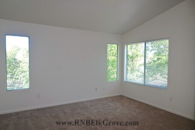Building Photo - 2821 Babson Dr