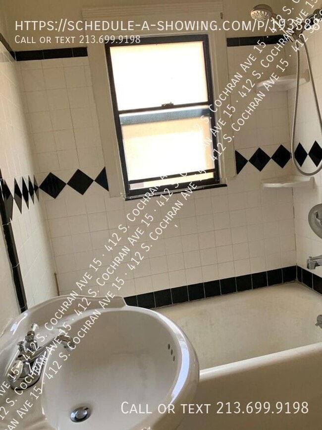 Building Photo - 412 Cochran Ave