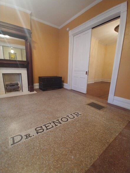 Pocket Doors - 410 Fairfield Ave