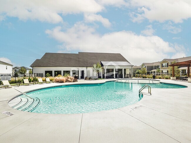 Building Photo - 4812 Chutney Dr