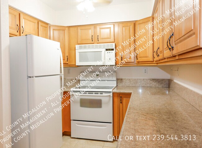 Building Photo - 12515 McGregor Blvd