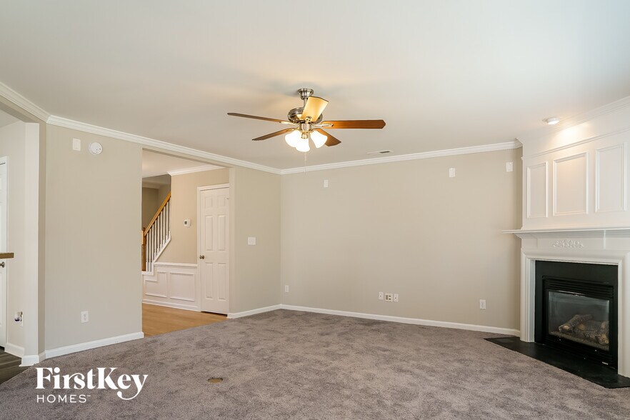 Building Photo - 5048 Babbling Brook Dr