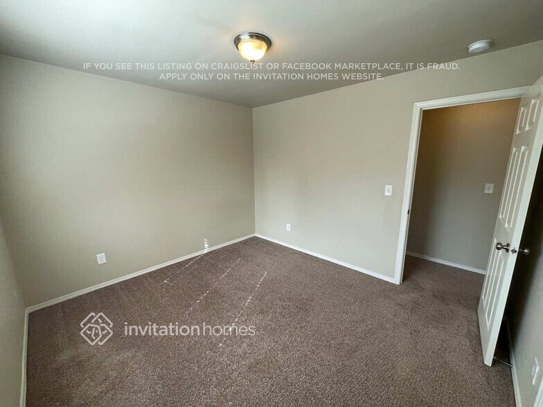 Building Photo - 16503 136th Ave E
