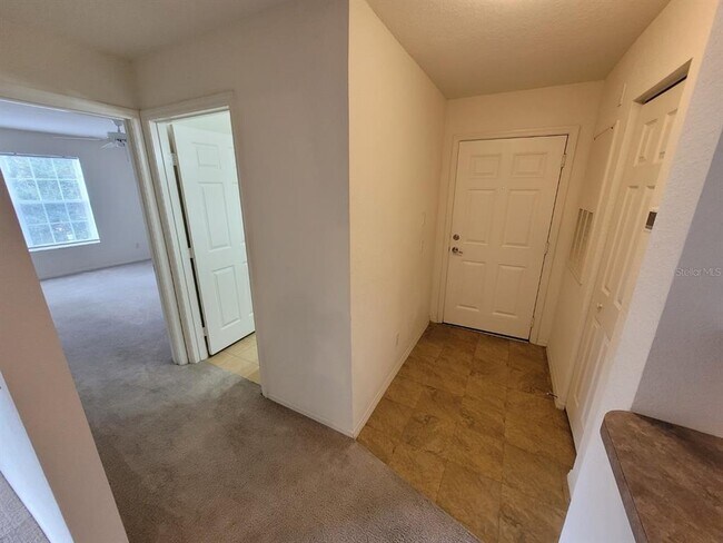 Building Photo - 36137 Lake Chase Blvd