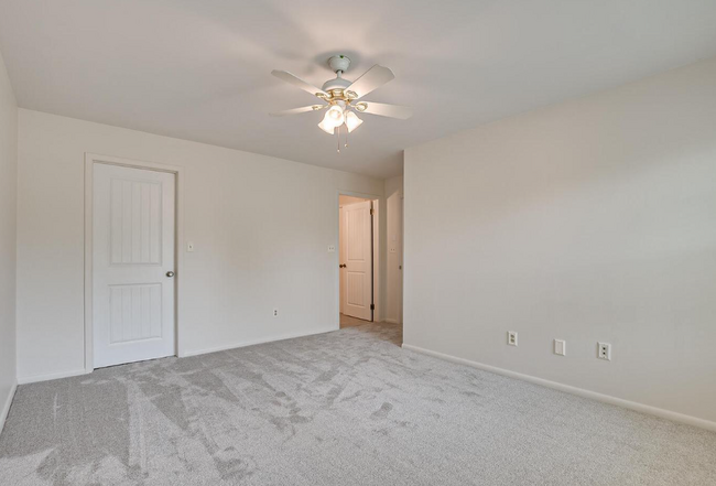 Building Photo - 119 Acadia Ct