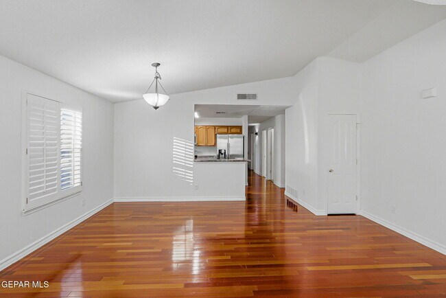 Building Photo - 7362 Mesquite Sun Ln