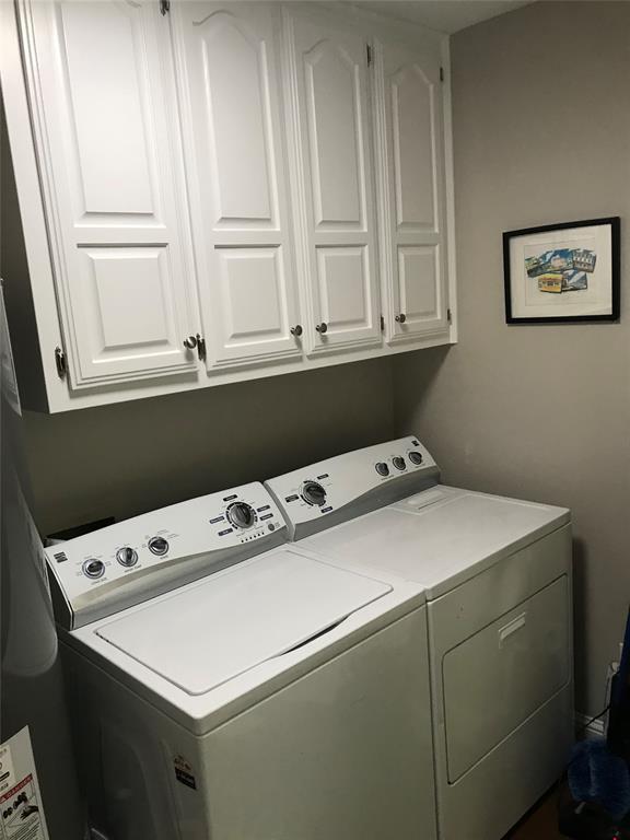 Building Photo - 2300 Dijon Dr