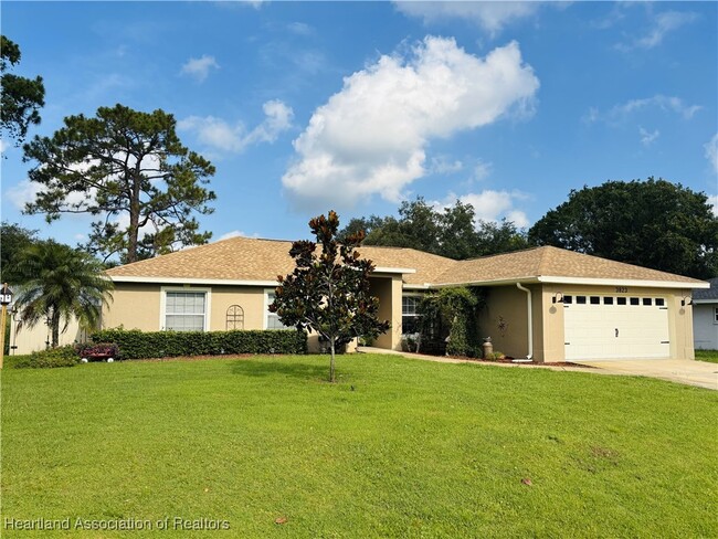 Primary Photo - 3823 El Rado Ave