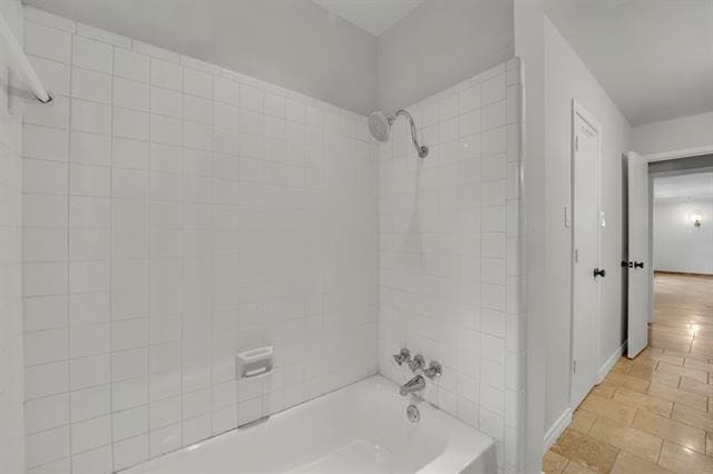 Building Photo - 7157 Alexander Dr