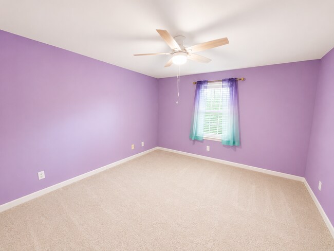 Building Photo - 202 Mallowrose Ln
