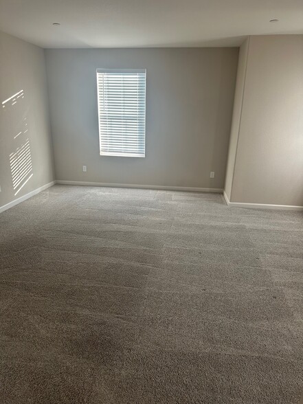 Building Photo - 8195 Kramer Ranch Ln