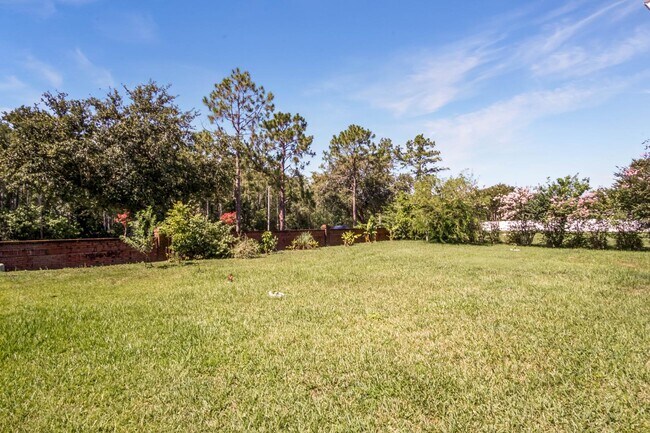 Building Photo - 458 Lytton Cir