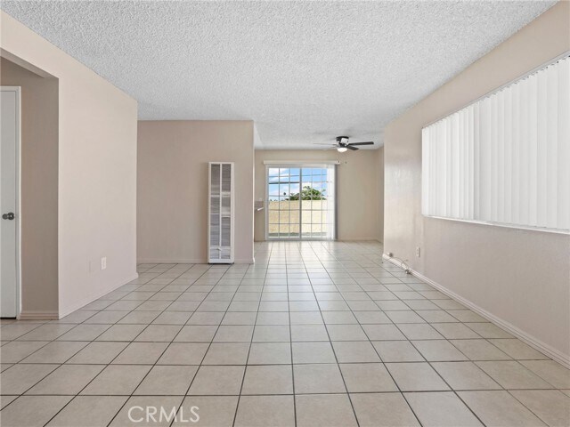 Building Photo - 7037 Milton Ave