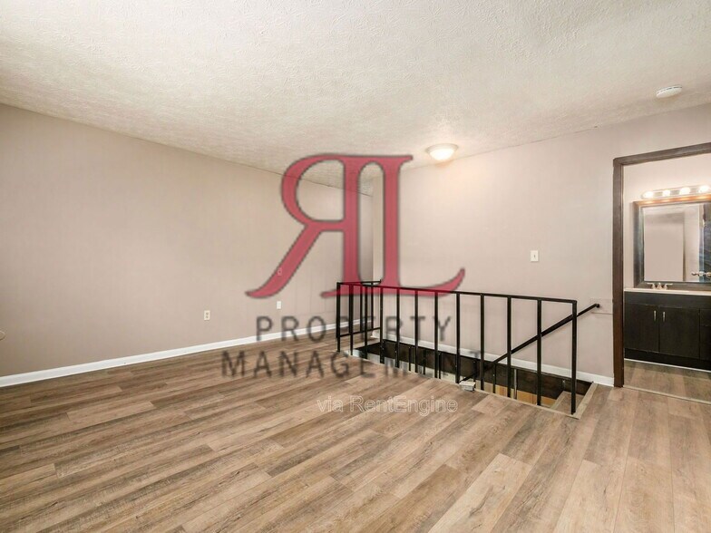 Building Photo - 4923 Myers Rd