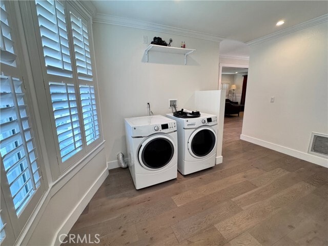 Building Photo - 2716 S La Salle Ave