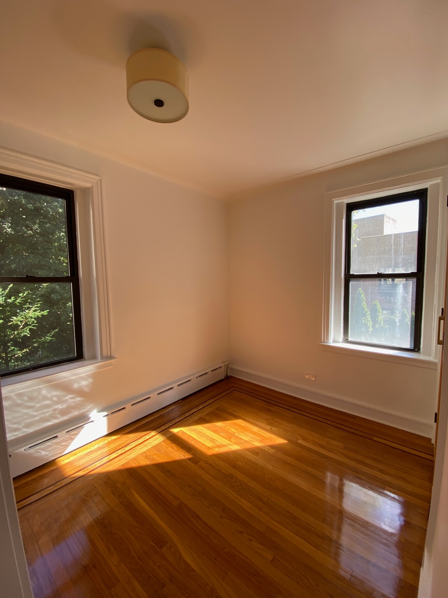 Building Photo - 3006 Johnson Ave