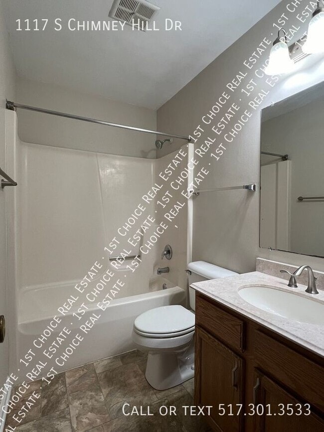Building Photo - 1117 S Chimney Hill Dr