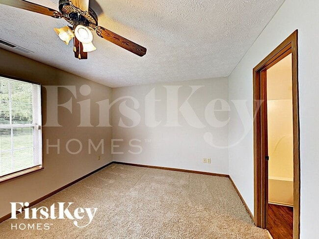 Building Photo - 540 Buffalo Run Dr