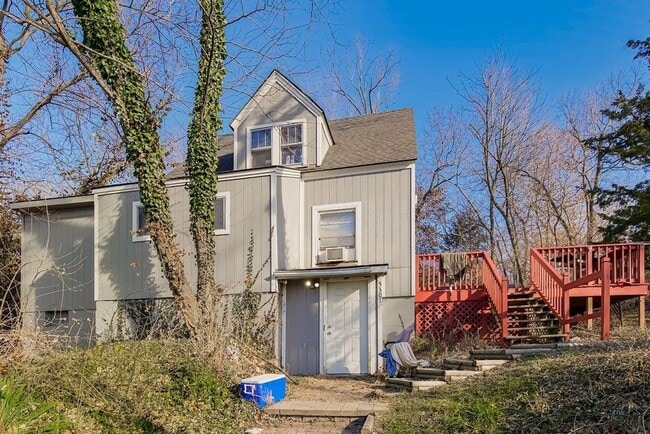 Primary Photo - COMING SOON!! Northland 3 Bed 2 Bath!!