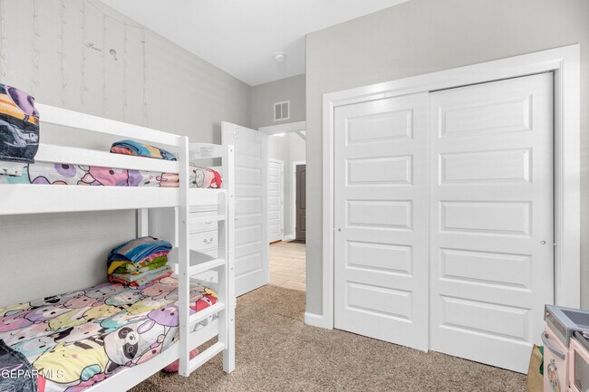 Building Photo - 412 Beech Tree Dr