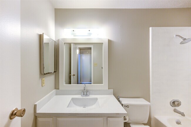 Building Photo - 6500 Sands Point Dr