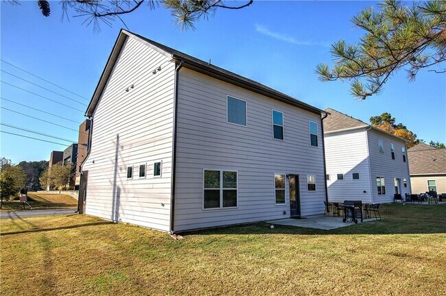 Building Photo - 10 Eagle Dr