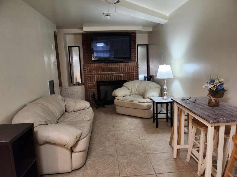 Building Photo - 7757 Frederick Ct