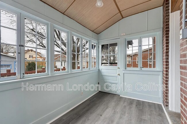 Building Photo - 5208 Robert Ave