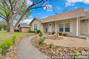 Building Photo - 116 S Gardenview Dr