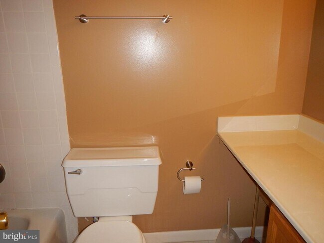 Building Photo - 14618 Bauer Dr