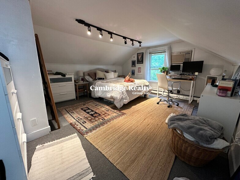 Building Photo - 18 Tremont St