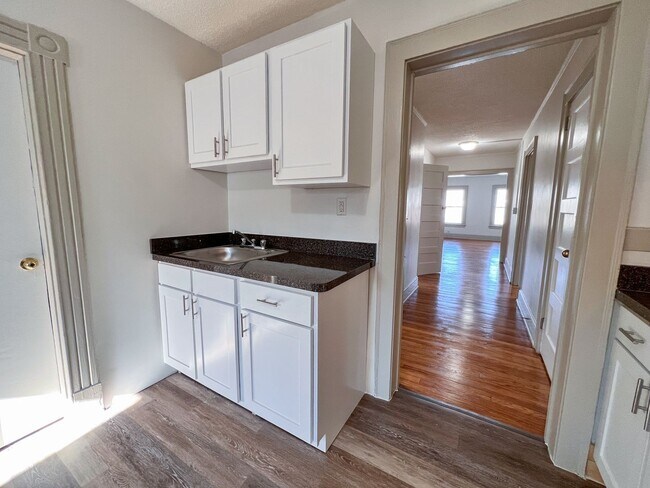 Building Photo - 111-115 Lincoln St / Owen Properties, LLC