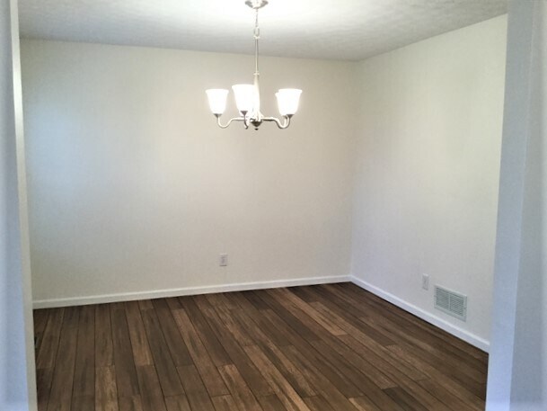 Building Photo - 651 Norfolk Square S
