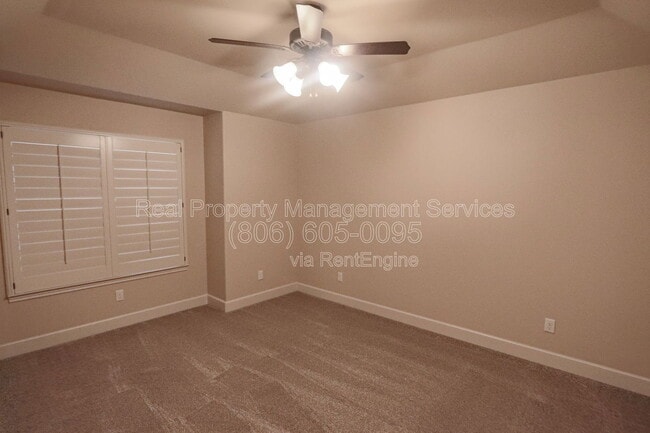 Building Photo - 9604 Justice Ave