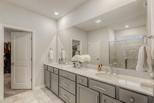 Building Photo - 12601 Purple Prairie Ln