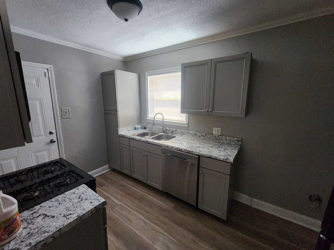 Building Photo - 2067 Blakewood Pl