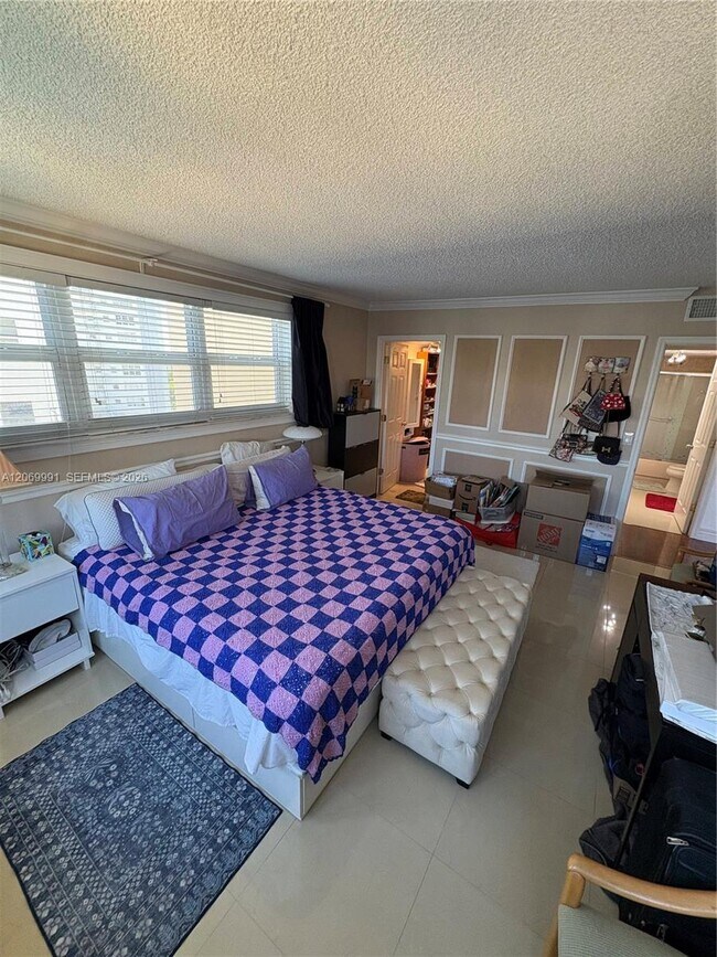 Building Photo - 111 Golden Isles Dr