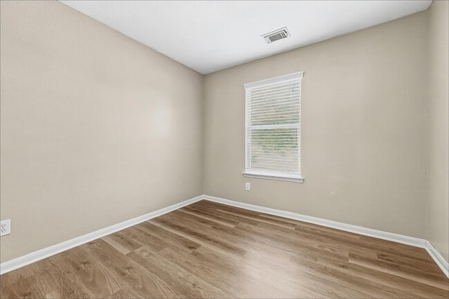 Building Photo - 16311 Hayesford Ln