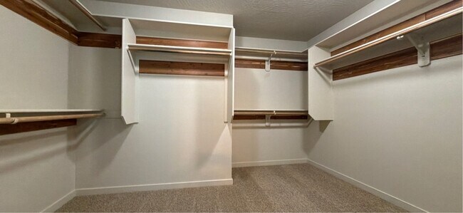 Building Photo - 2175 Mayfly St