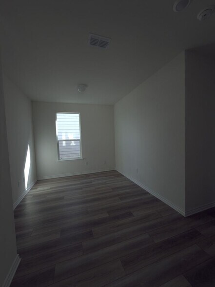 Building Photo - 14311 Calaveras Cv