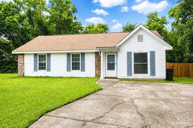 Building Photo - 8126 Crystal Wells Pl