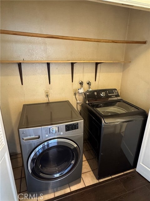 Building Photo - 22911 Plainview Cir