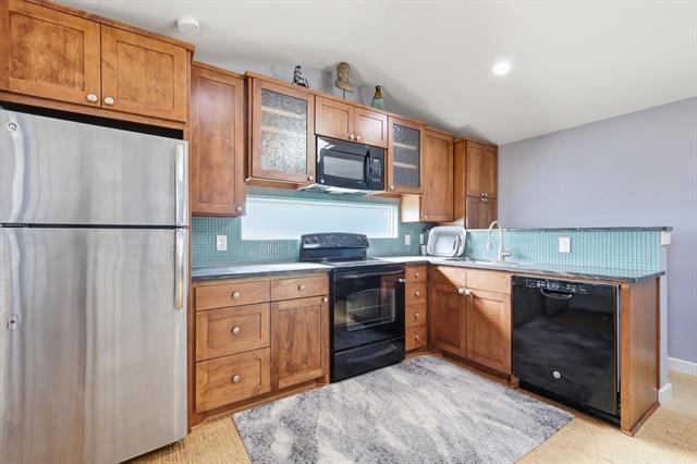 Building Photo - 1617 Oak Creek Dr