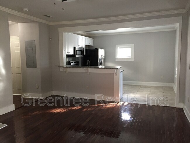 Building Photo - 1451 Fulton Ave