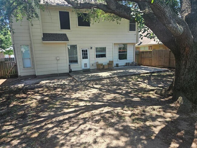Building Photo - 9518 Willow Lodge Ct