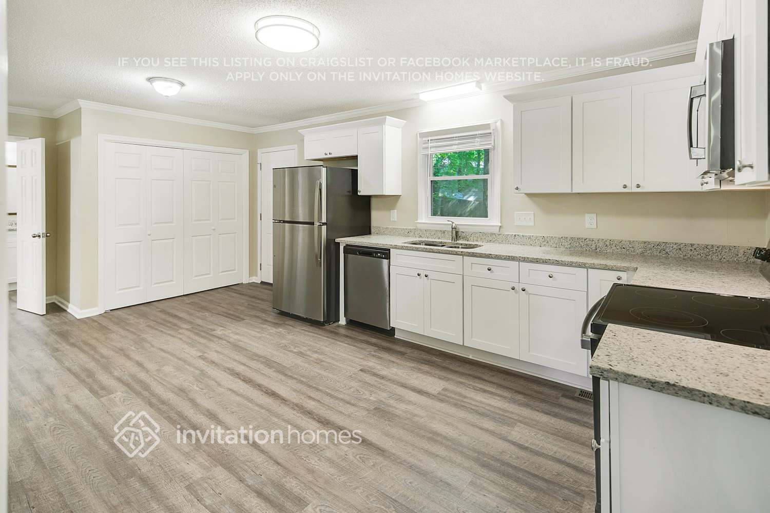 Building Photo - 5806 Katrine Ct