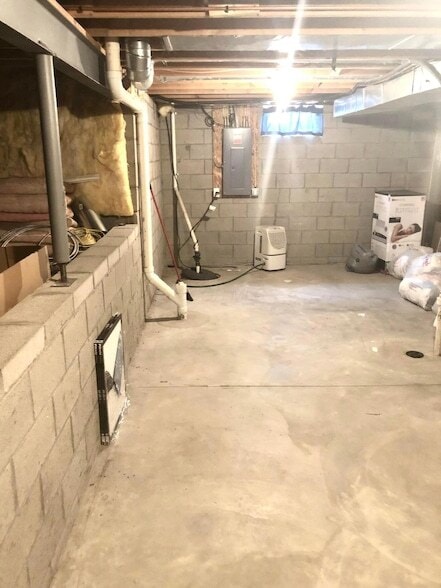 Building Photo - 2916 Abbey Knoll Dr