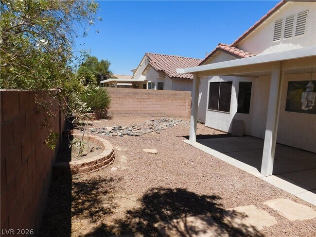 Building Photo - 7595 Paso Robles Ave
