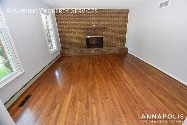 Building Photo - 843 Harbor View Terrace